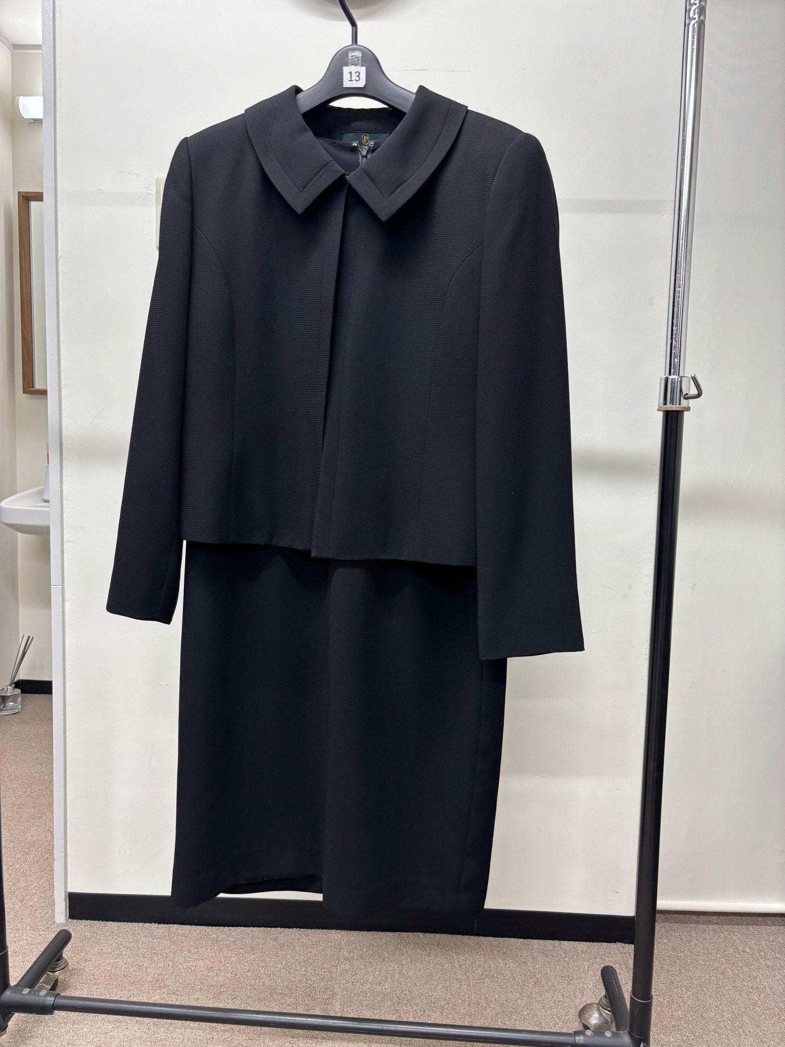 中古　アンサンブル・シングル礼服　【販売】 - 喪服レンタル　ナゴヤ