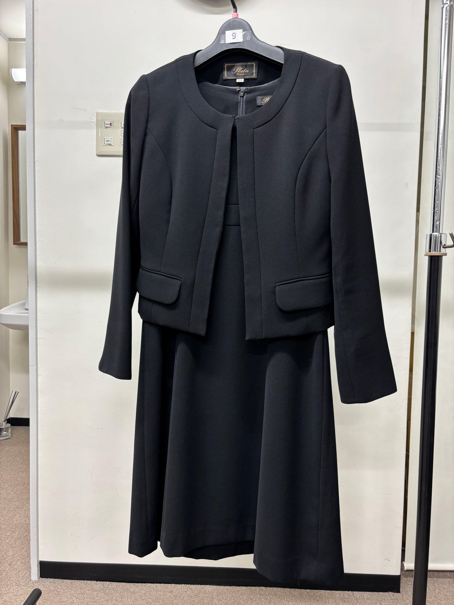 中古　アンサンブル・シングル礼服　【販売】 - 喪服レンタル　ナゴヤ
