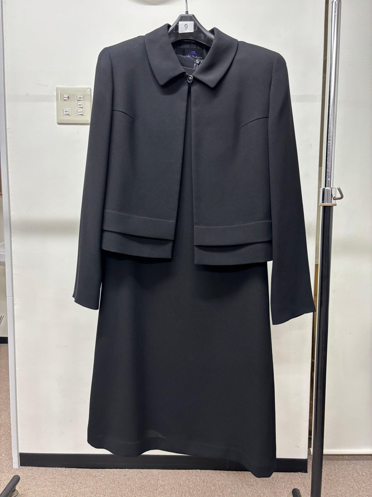 中古　アンサンブル・シングル礼服　【販売】 - 喪服レンタル　ナゴヤ