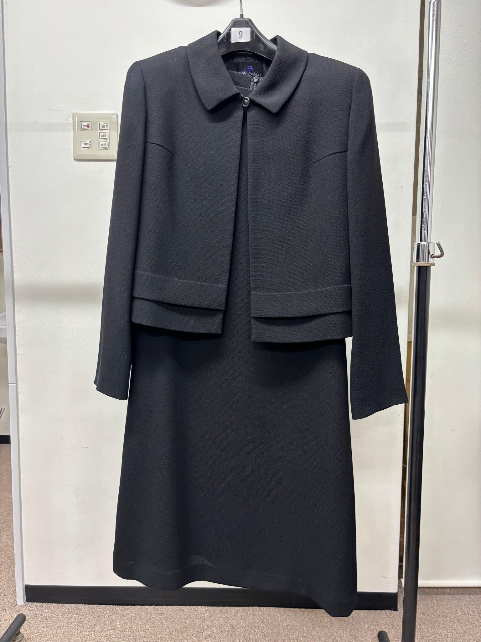 中古　アンサンブル・シングル礼服　【販売】 - 喪服レンタル　ナゴヤ